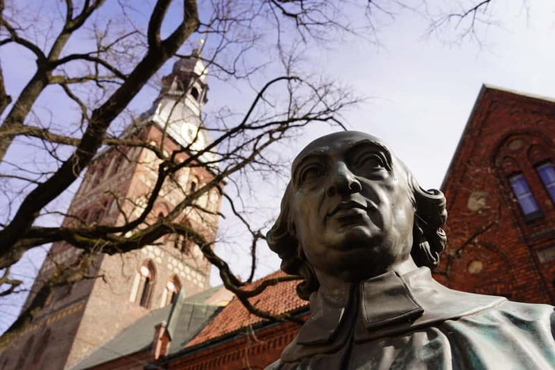 2.5-Hour Riga Cruiser Bike Tour - Why cycling is a smart way to see Riga