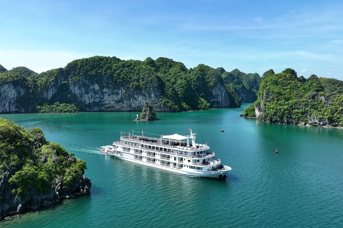 2-Day on 5-star Cruise, Lan Ha Bay | Kayak, Cycling, Live Music - What the $589 cruise really gives you
