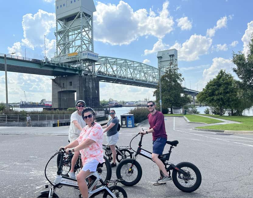 2-Hour, 45-Minute Tour de Wilmington E-Bike Tour - Oakdale Cemetery gives the ride a quiet finish