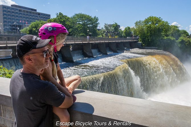 2-Hour Ottawa Express City Bike Tour - New Edinburgh and the view at Rideau Falls