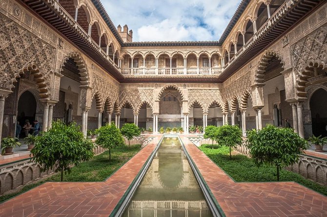 3-hour Guided Bike Tour along the Highlights of Seville - Key points to know before booking