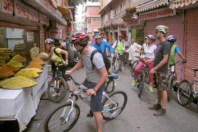 3-Hour Morning Bike Tour of Jaipur - Why Jaipur at 6:00 am is worth the alarm