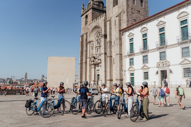 3-Hour Porto Highlights on a Electric Bike Guided Tour - From Galerias de Paris to Avenida dos Aliados