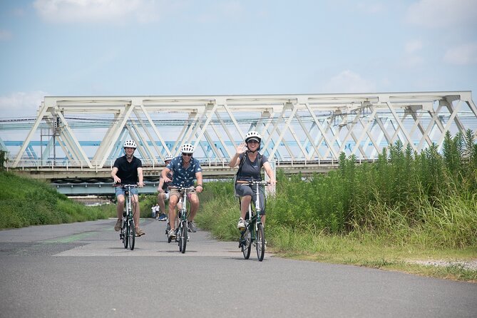 3-Hour Tokyo Private E-Bike Tour Starting from Your Hotel - Tokyo Tower, Zojoji, and the Imperial Palace