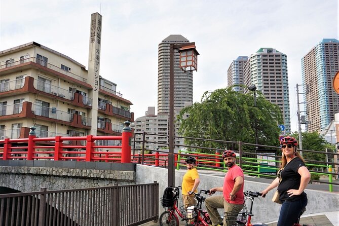 3h Tokyo E-Bike Tour: Hidden Gems, and Local Life with guide - The guides shape the quality of the ride