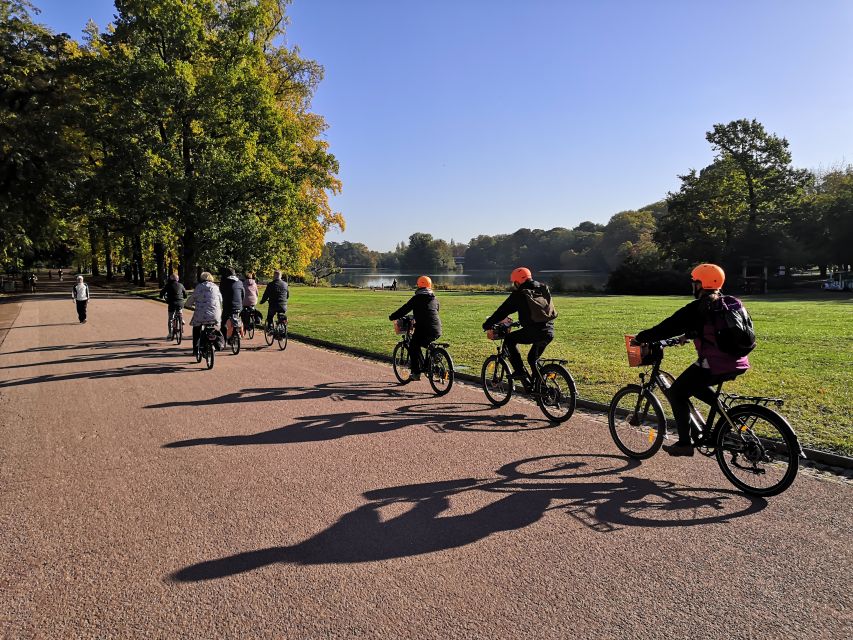 4h Complete Lyon Experience - E-Bike, Tasting & Walk - Vieux Lyon is where the pace slows down