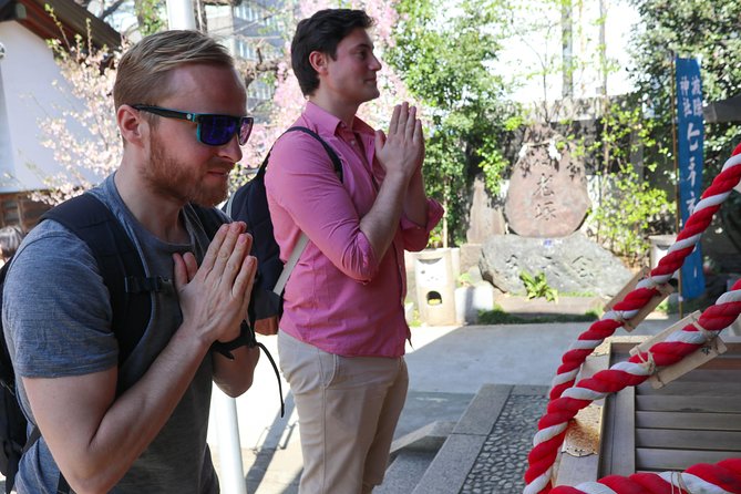 5-Hour Tokyo & Edo Hidden Gem Bike Tour with Lunch - Crossing the Sumida River toward Ryogoku