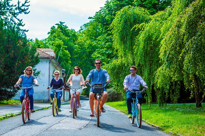 7 BEST VIEWS - PRAGUE eBIKE TOUR - Nerudova Street and the first climb