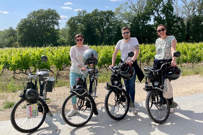 A Tour in Provence in a typical French motorized bike : the Solex - Looking toward Mont Ventoux