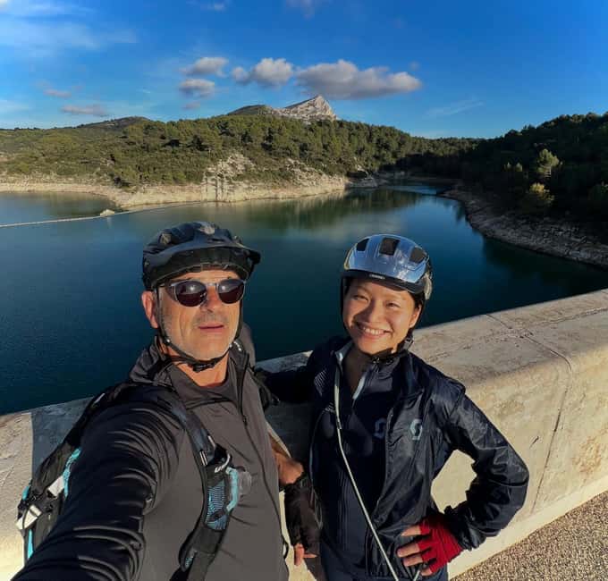 Aix-en-Provence: E-Bike Tour of Mount Sainte-Victoire - Leaving the city for Cézanne country