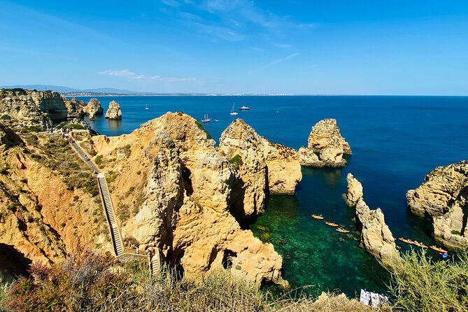 Algarve: Lagos Sightseeing guided Tour with e-bikes - The Fisherman Trail toward Praia da Luz