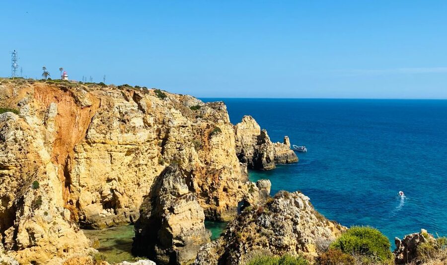 Algarve: Lagos Sightseeing guided Tour with e-bikes - The guide makes the difference