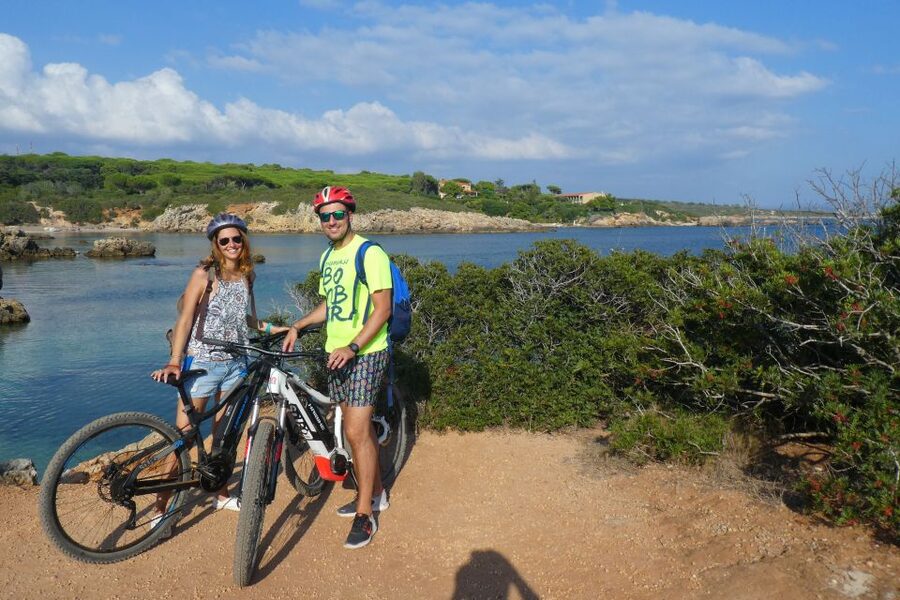 Alghero: Small Beaches E-Bike Tour with Aperitivo - Who should book this ride