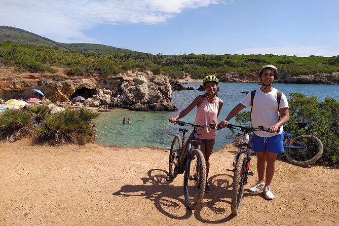 Alghero - Small Beaches Tour by E-bike more aperitif - A private ride with a human pace