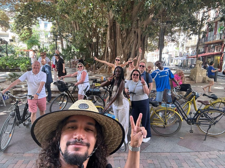 Alicante: City and Beach Bike Tour - Why a bike is the right way to see Alicante