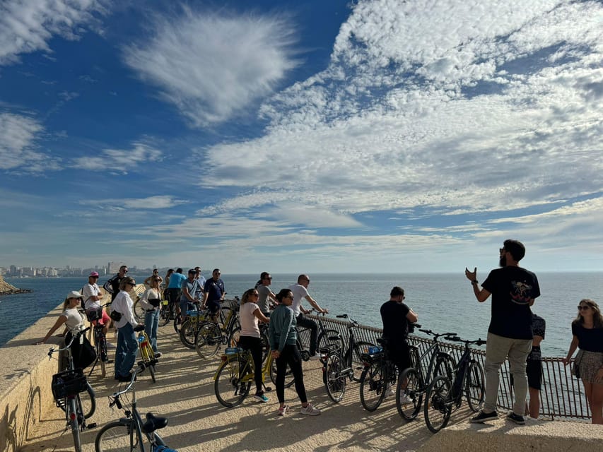 Alicante: City and Beach Bike Tour - Mercado Central and Alicante’s everyday life