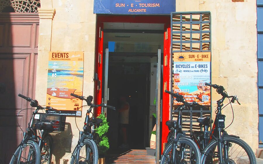 Alicante: Coastline E-Bike and Hiking Tour - Is an electric bike easy to use?