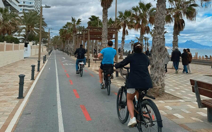 Alicante: Spot the Mediterranean by E-bike - Starting near Alicante’s old quarter
