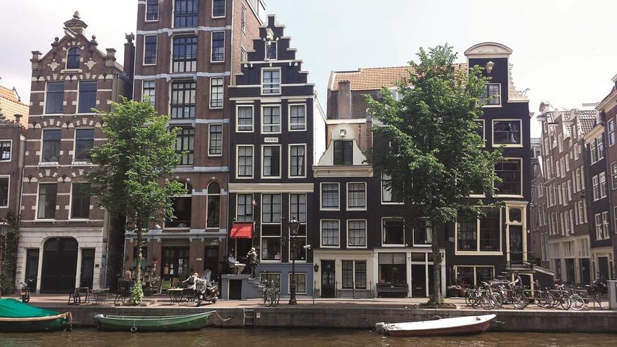 Amsterdam: 3-Hour Private Bike Tour of the City Center - Turning into the Jordaan