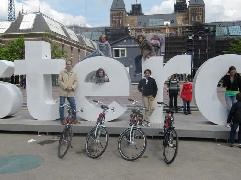 Amsterdam:: Bike Rental with Free Self-Guided Tour - Starting near Central Station and the IJ