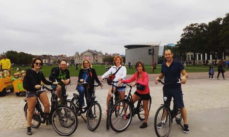 Amsterdam bike tour with a French-speaking guide local! - Meeting at IJdok 47 near Central Station