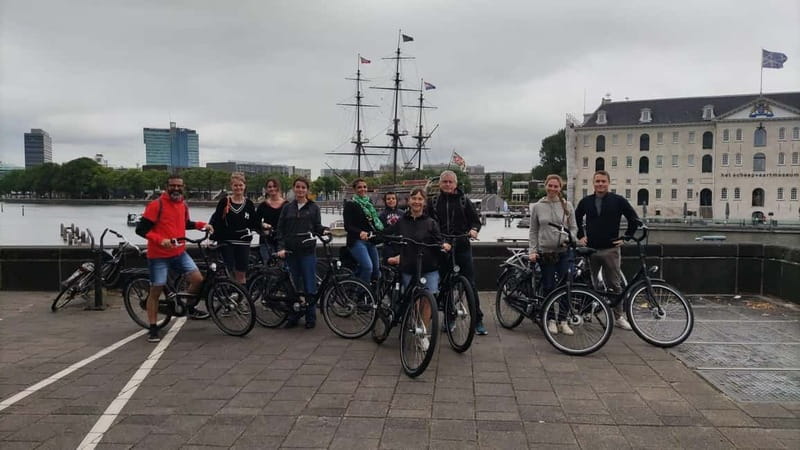 Amsterdam bike tour with a French-speaking guide local! - The Nine Streets and Haarlemmerbuurt