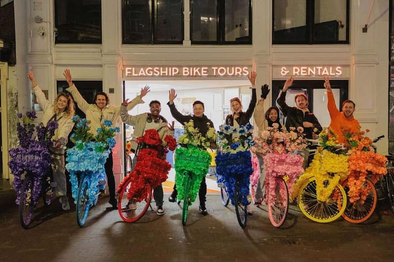 Amsterdam: City Centre, Guided Bike Tour on Flower Bikes - Nine Streets and Dam Square
