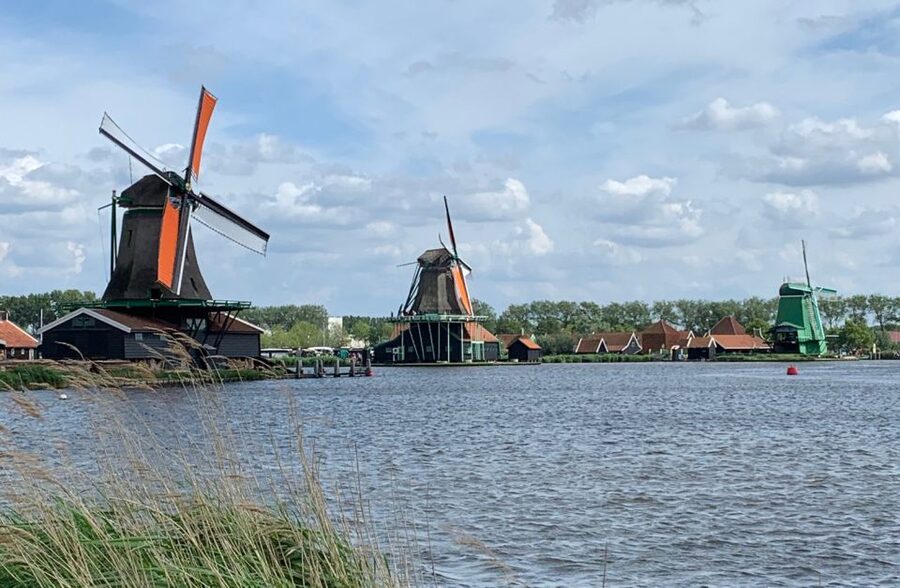 Amsterdam: Countryside Bike Tour and Zaanse Schans Windmills - Should you book the Amsterdam countryside bike tour?