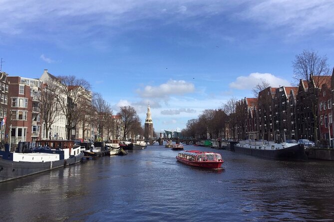 Amsterdam full day tour: Walking, Biking and Cruising - The 45-minute pause before the canal cruise