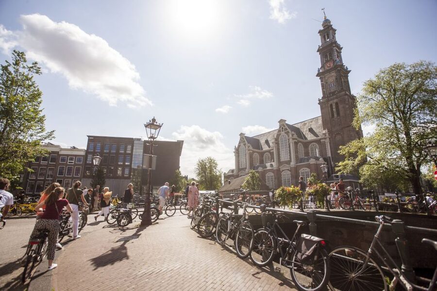 Amsterdam: Hidden Gems & Highlights Guided Bike Tour - The café break gives the ride breathing room