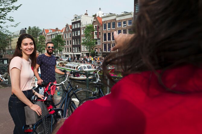 Amsterdam Highlights Bike Tour - Guided in EN/ES/DE/NL - The Skinny Bridge and Amstelveld