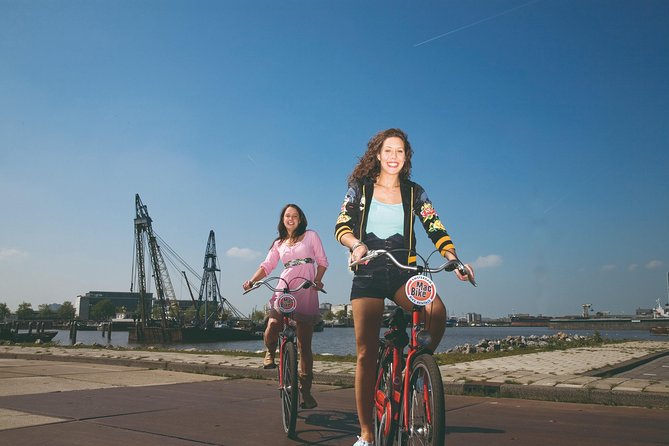 Amsterdam: Multiple-Day Bike Rental - A three-hour city ride with no fixed route