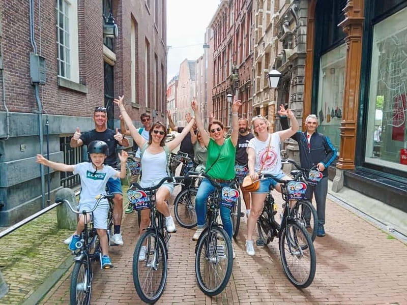 Amsterdam: Off the Beaten Path Bike Tour in French - Starting in the Jordaan at Binnen Wieringerstraat 3