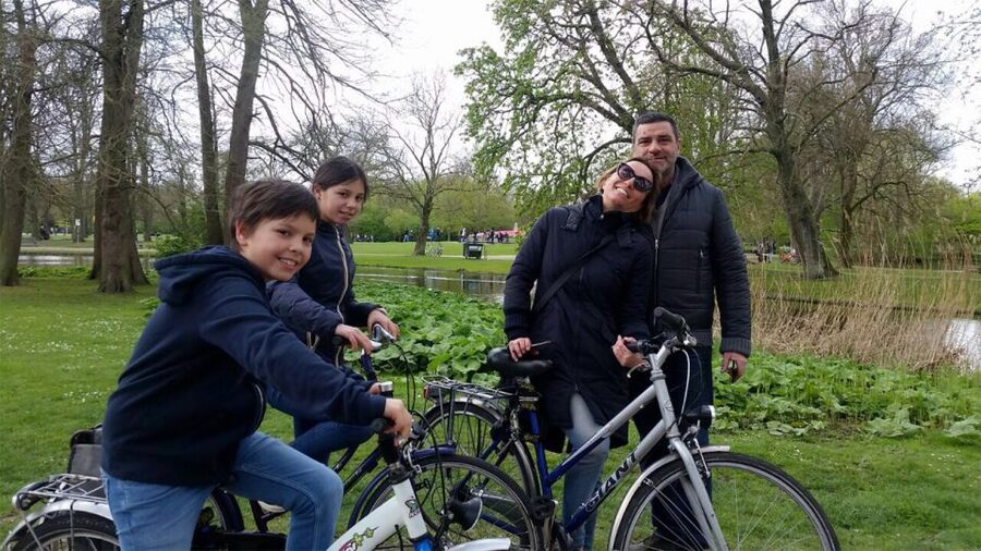 Amsterdam: Private City Bike Tour in italian - Why a private Italian bike tour works well in Amsterdam