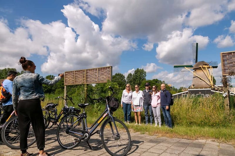 Amsterdam: Windmill, Cheese, and Countryside E-Bike Tour - Broek in Waterland, where the pace changes