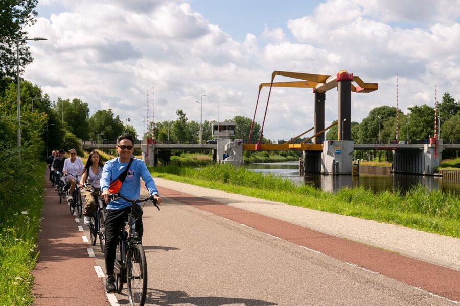 Amsterdam: Windmill, Cheese, and Countryside E-Bike Tour - How hard is the 25 to 40 kilometer ride?