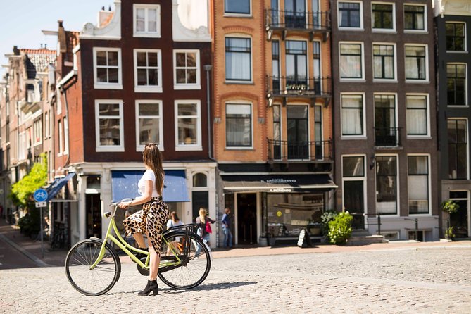 Anne Frank Private Bike Tour in Amsterdam - Starting near the center and finding the right meeting point