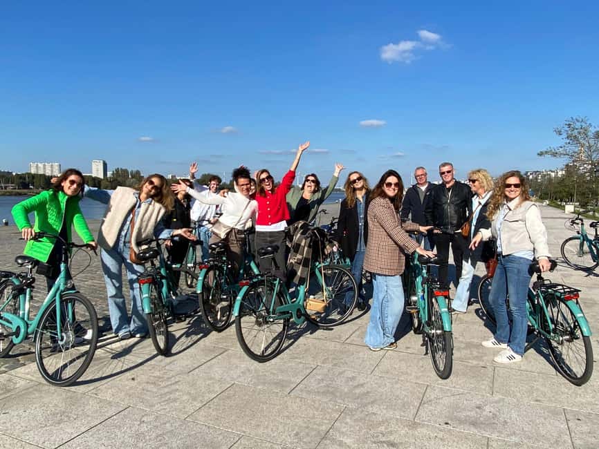 Antwerp Bike Tours: The Highlights & Beyond - The $35 price and the value of local guidance