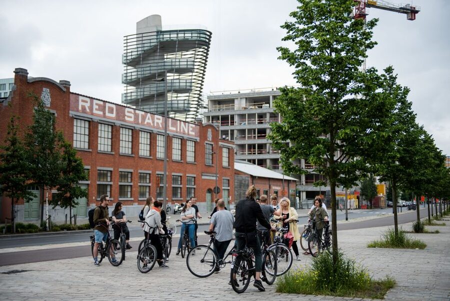 Antwerp: Guided Bike Tour - Grote Markt and the Gothic heart of Antwerp