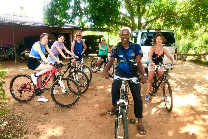 Anuradhapura Heritage Mountain bike / bicycle Tour - Samadhi Statue and the stillness of meditation