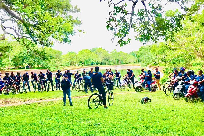 Anuradhapura Heritage Mountain bike / bicycle Tour - Eth Pokuna puts the water system in perspective