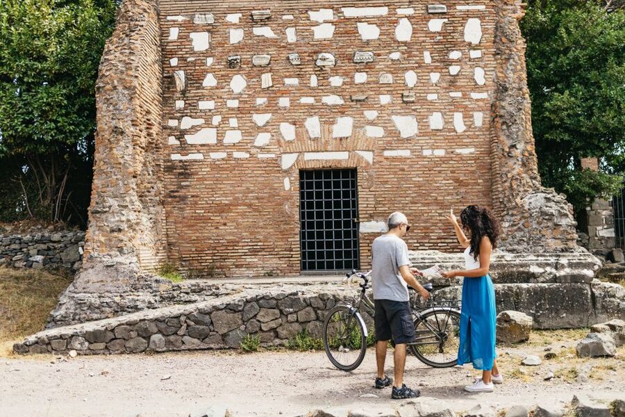 Appia Antica: Full Day Bike Rental with Customizable Routes - The catacombs of St. Callixtus