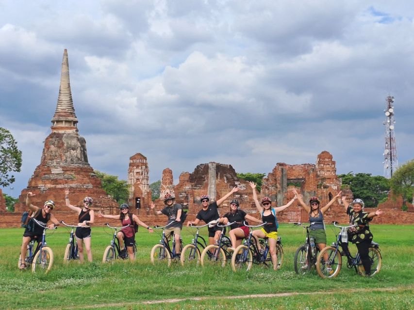 Ayutthaya City and Historical Park Bike Tour - Guides, group size, and the value of $47