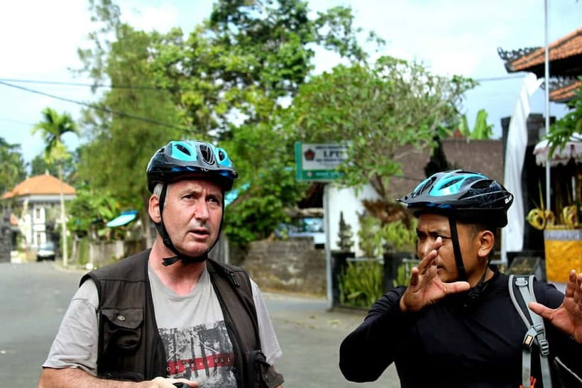 Bali: Kintamani Downhill Bike Tour, Jungle and Waterfalls - Coffee, herbal teas, and a look at local farming
