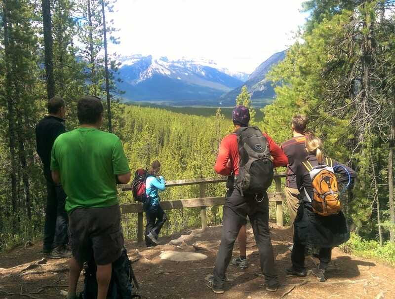 Banff: Bow River E-Bike Tour and Sundance Canyon Hike - Guides make a real difference