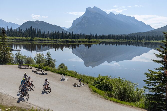 Banff Mountain Lakeside - E-bike Tour - Cascade Ponds and the first change of scenery