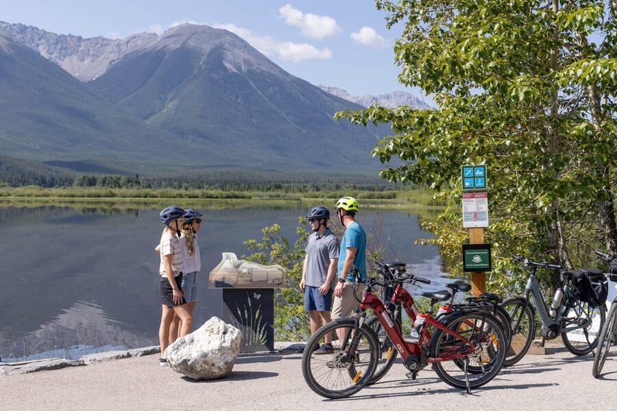 Banff: Mountain Lakeside Guided E-Bike Tour - Two Jack Lake and the Mount Rundle view