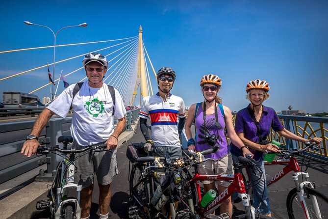 Bangkok: Backstreets and Temple Historic Bike Tour - What this Bangkok bike tour is really about