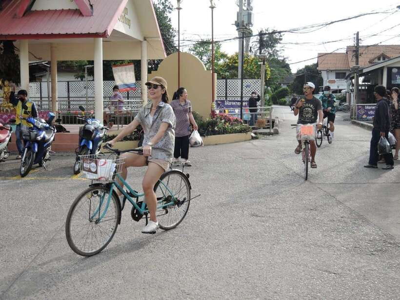 Bangkok: Bang Kachao Green Lung Bike Tour - Why Bang Kachao feels so different from Bangkok