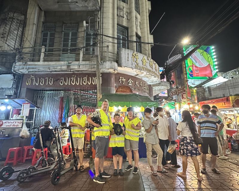 Bangkok By Night by Electric Scooter &/or Bike - Key points at a glance